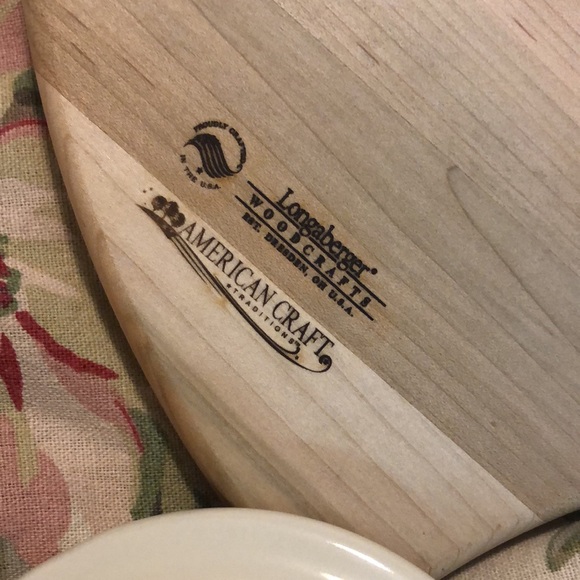 LONGABERGER American Craft 
Acorn Maple Wood Cutting Board + Ceramic Crock NEW - Picture 15 of 16